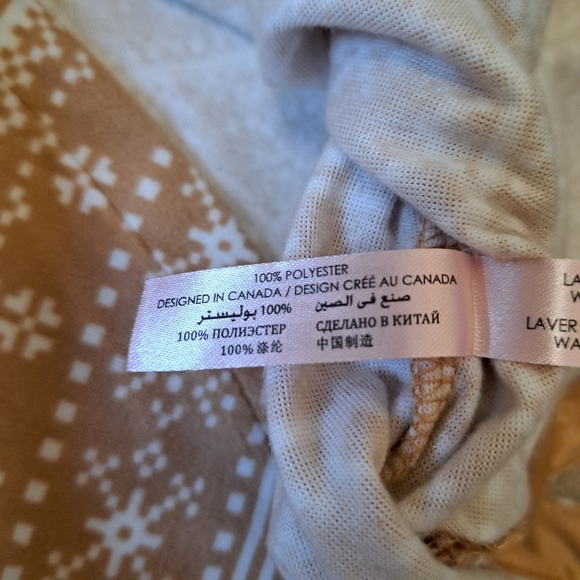 La Vie En Rose Nightdress Size Medium Camel Brown Tan Cream Fleece Cozy Soft - Picture 4 of 10